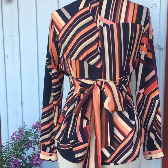 Vintage style blouse - Picture 5 of 7